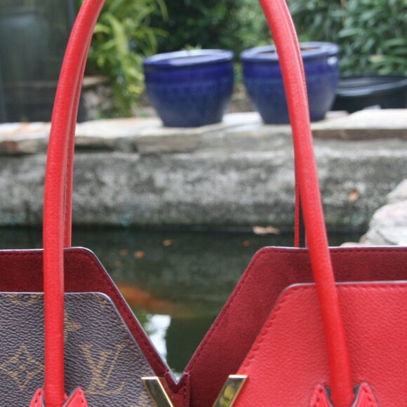 LOUIS VUITTON MONOGRAM CANVAS+LEATHER KIMONO MM BAG RETAIL $3250-100% AUTHENTIC - Picture 9 of 16